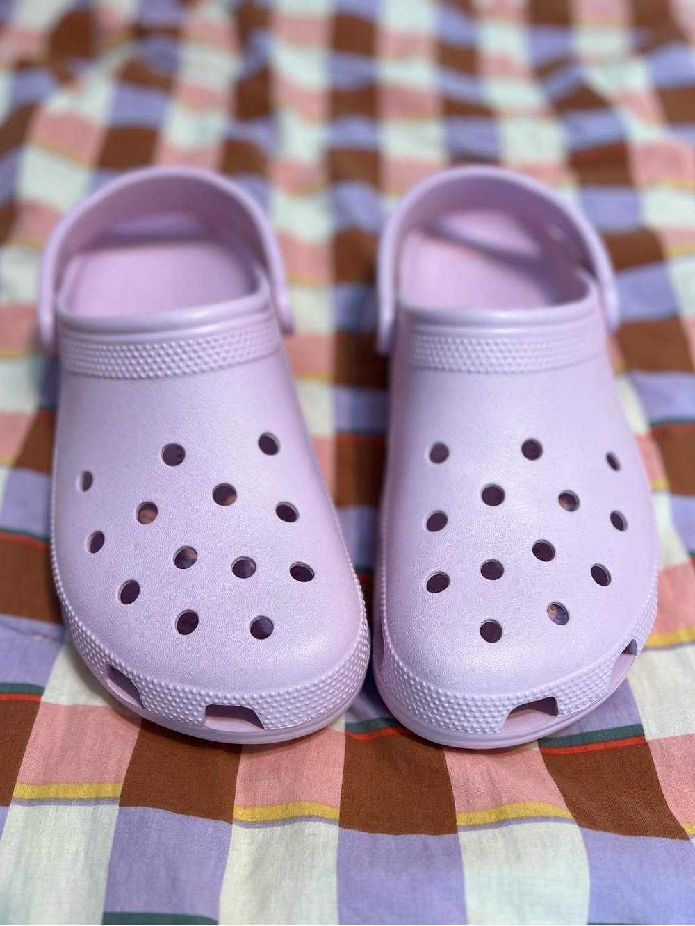 CROCS Lavender Classic Clogs with Heel Strap Women’s 12 Men’s 10